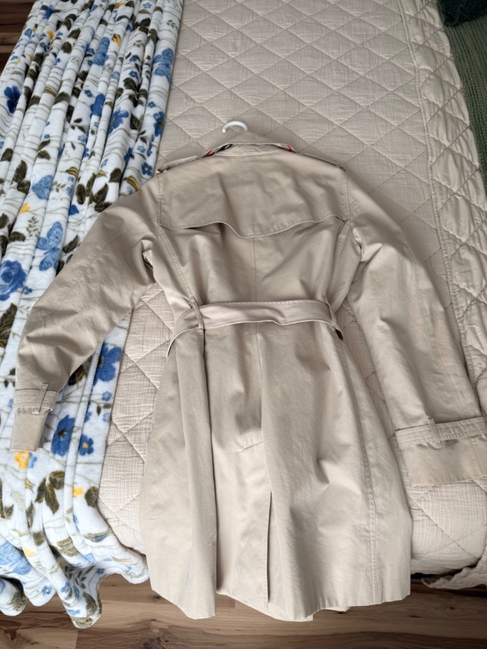 Beige Burberry Woman’s Trench Coat - Picture 2 of 3